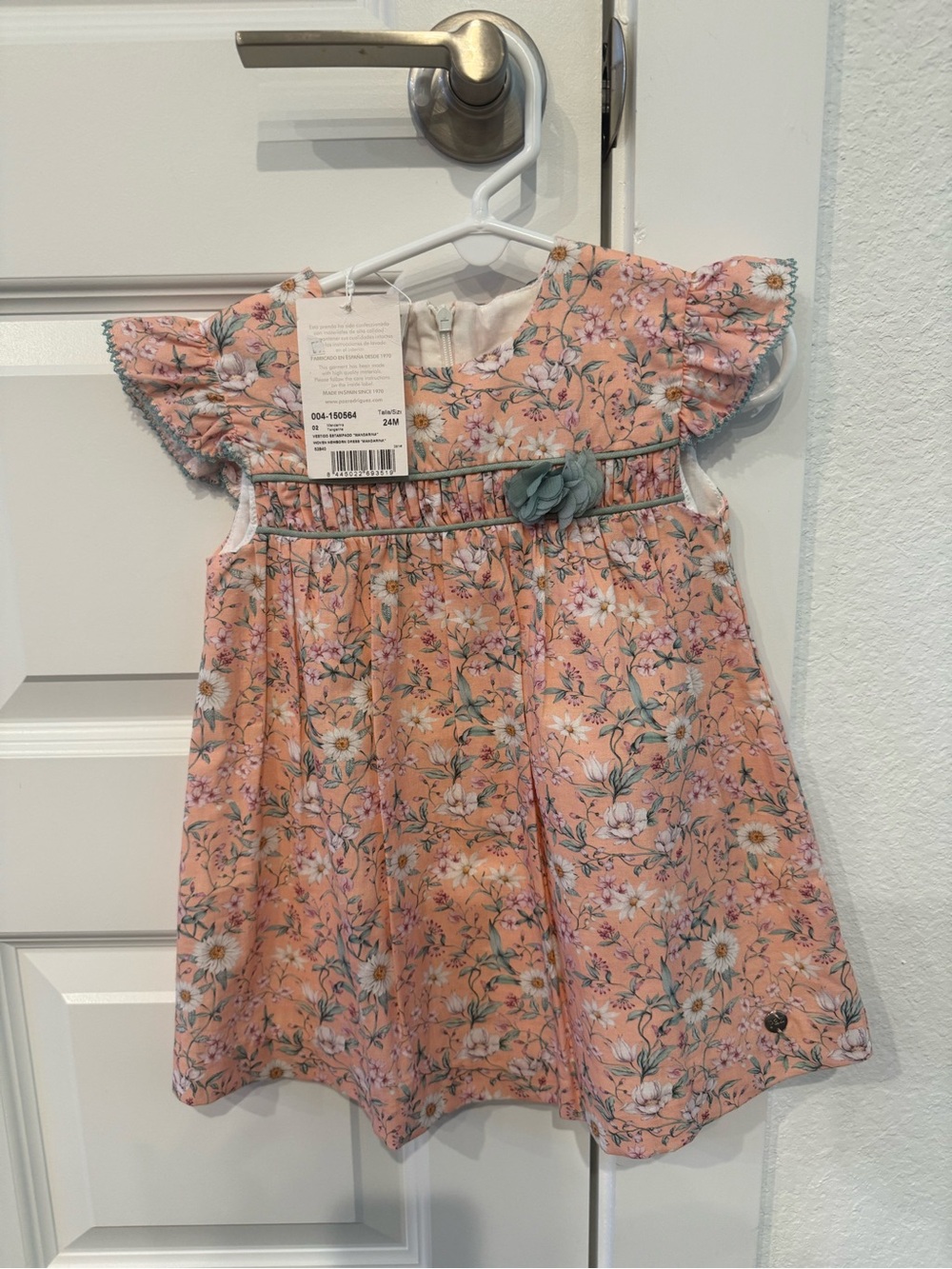 Paz Rodríguez - Girls Peach Floral Smocked Dress with Green Trim